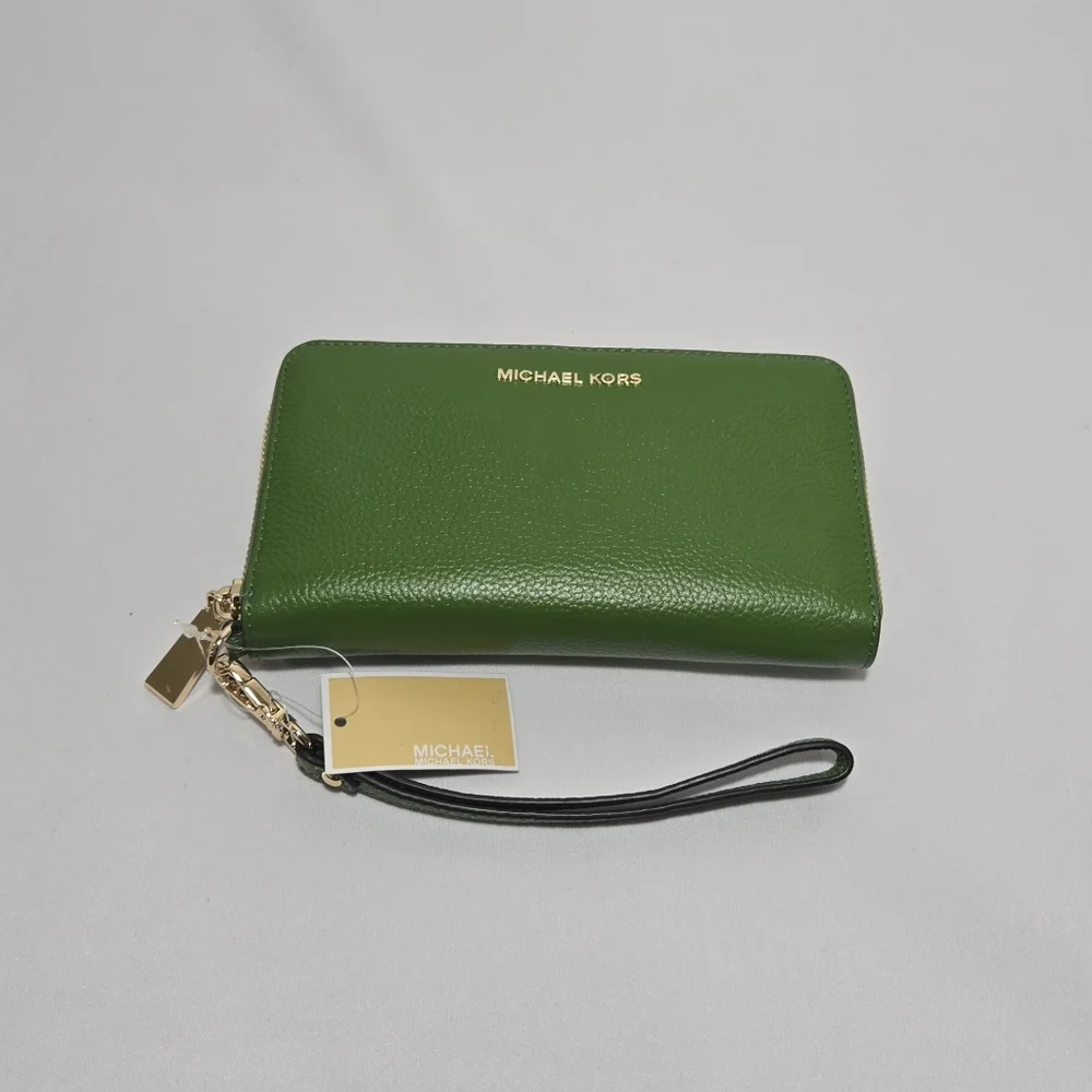 Michael Michael Kors Wristlets True Green LG Flat MF PHN Case Leather Wallet